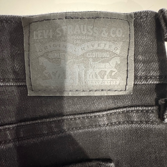 Levi's 505 Straight Jeans - Black - Picture 6 of 8